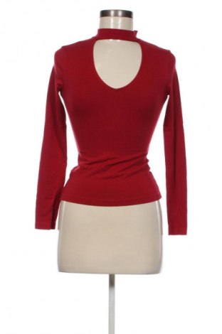 Dámská halenka Bershka, Velikost XS, Barva Červená, Cena  241,00 Kč