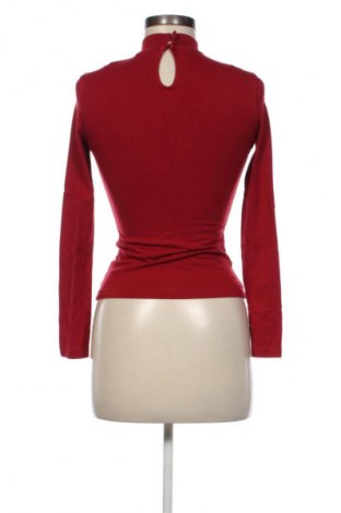 Dámská halenka Bershka, Velikost XS, Barva Červená, Cena  241,00 Kč