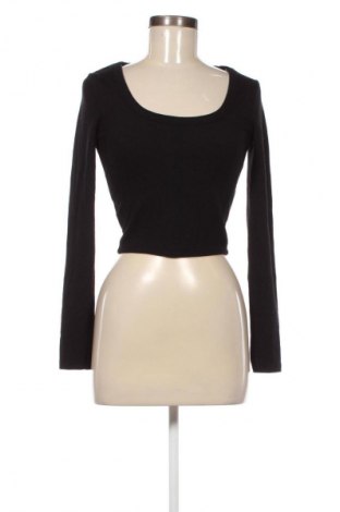 Γυναικεία μπλούζα Bershka, Μέγεθος S, Χρώμα Μαύρο, Τιμή 7,99 €