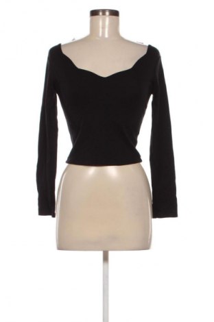 Дамска блуза Bershka, Размер S, Цвят Черен, Цена 19,00 лв.