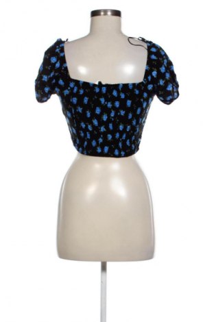 Дамска блуза Bershka, Размер L, Цвят Многоцветен, Цена 19,00 лв.