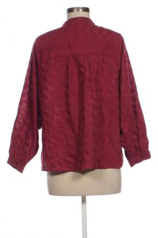 Dámská halenka Caroll, Velikost S, Barva Červená, Cena  129,00 Kč