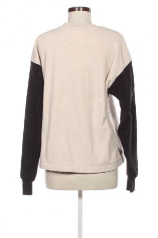 Dámská halenka Champion, Velikost L, Barva Vícebarevné, Cena  359,00 Kč