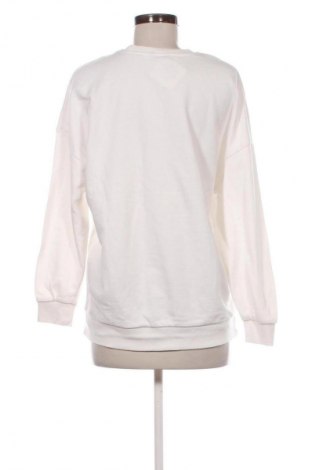 Damen Shirt Clockhouse, Größe S, Farbe Ecru, Preis 6,99 €