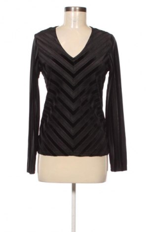 Дамска блуза Distrikt Norrebro, Размер M, Цвят Черен, Цена 34,00 лв.