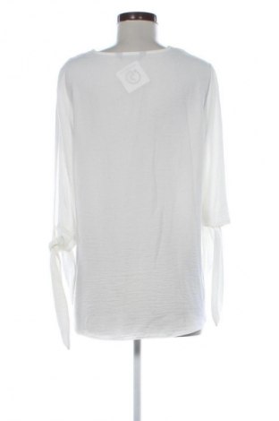 Дамска блуза F&F, Размер XL, Цвят Бял, Цена 19,14 лв.