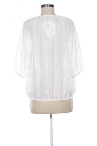 Bluză de femei Global, Mărime M, Culoare Alb, Preț 98,99 Lei