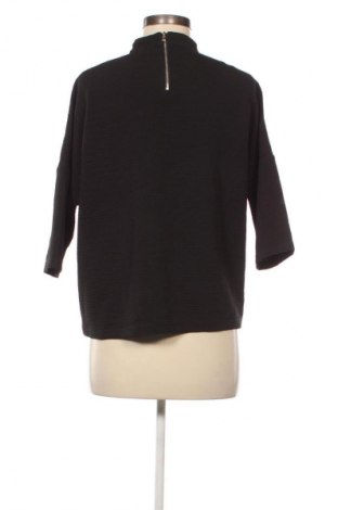Дамска блуза Guts & Gusto, Размер M, Цвят Черен, Цена 18,99 лв.