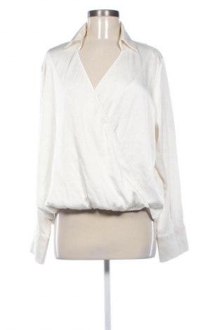 Damen Shirt H&M, Größe M, Farbe Ecru, Preis € 10,00