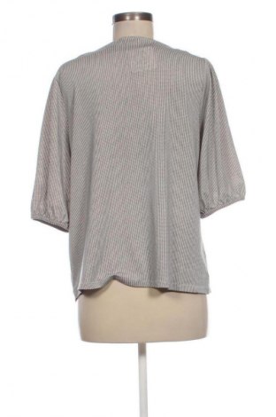 Bluză de femei H&M, Mărime M, Culoare Multicolor, Preț 50,00 Lei