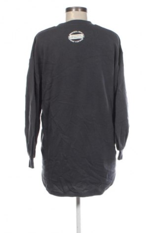 Bluzka damska Hello Kitty, Rozmiar M, Kolor Szary, Cena 11,99 zł