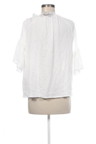 Női blúz Janina, Méret S, Szín Fehér, Ár 1 209 Ft