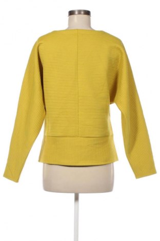 Дамска блуза Kenneth Cole, Размер M, Цвят Жълт, Цена 12,99 лв.