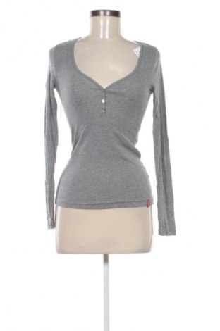 Damen Shirt Levi's, Größe M, Farbe Grau, Preis € 26,99