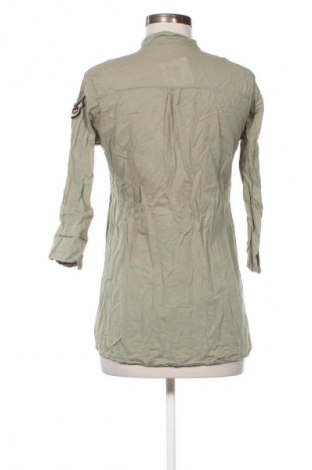 Damen Shirt NEW COLLECTION, Größe S, Farbe Grün, Preis € 11,99