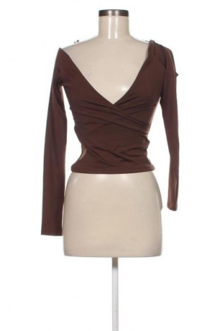 Дамска блуза Nelly, Размер XS, Цвят Кафяв, Цена 20,45 лв.