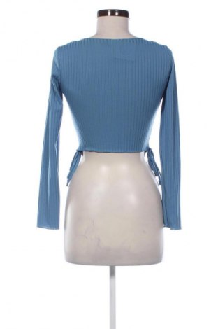 Bluză de femei Pretty Little Thing, Mărime XS, Culoare Albastru, Preț 50,00 Lei