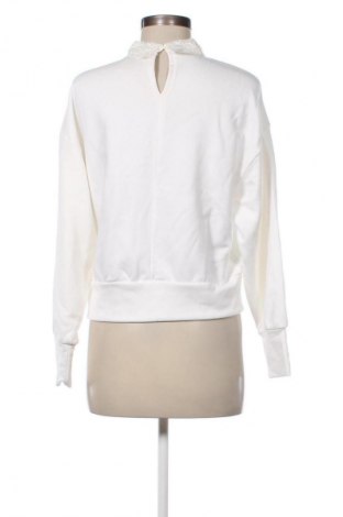 Dámská halenka Reserved, Velikost M, Barva Bílá, Cena  247,00 Kč