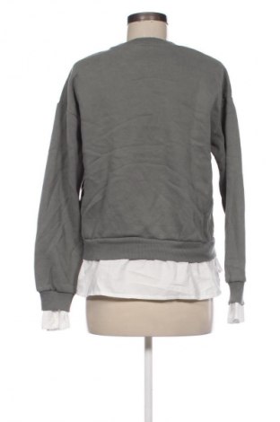 Дамска блуза Reserved, Размер S, Цвят Зелен, Цена 11,99 лв.