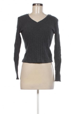 Дамска блуза SHEIN, Размер M, Цвят Сив, Цена 8,99 лв.