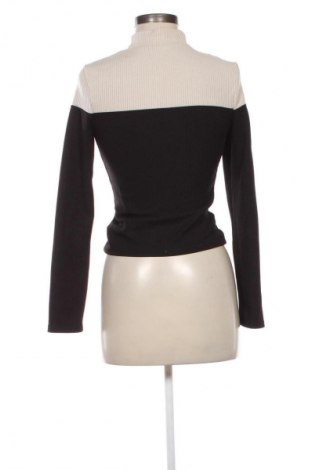 Дамска блуза SHEIN, Размер M, Цвят Многоцветен, Цена 20,00 лв.