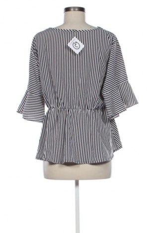 Damen Shirt SHEIN, Größe XL, Farbe Mehrfarbig, Preis 9,72 €