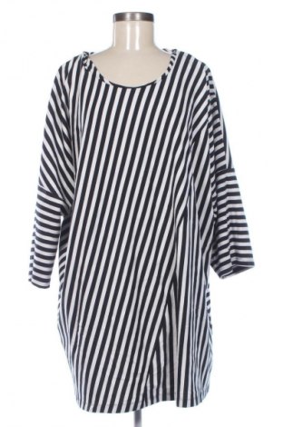 Γυναικεία μπλούζα Simple, Μέγεθος 5XL, Χρώμα Πολύχρωμο, Τιμή 9,72 €