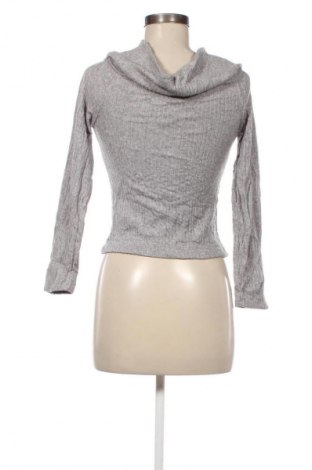 Γυναικεία μπλούζα Stradivarius, Μέγεθος L, Χρώμα Γκρί, Τιμή 7,99 €