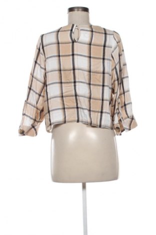 Дамска блуза Stradivarius, Размер M, Цвят Многоцветен, Цена 19,00 лв.