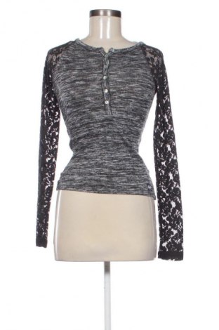 Dámská halenka Superdry, Velikost XS, Barva Vícebarevné, Cena  392,00 Kč