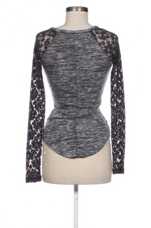 Dámská halenka Superdry, Velikost XS, Barva Vícebarevné, Cena  392,00 Kč