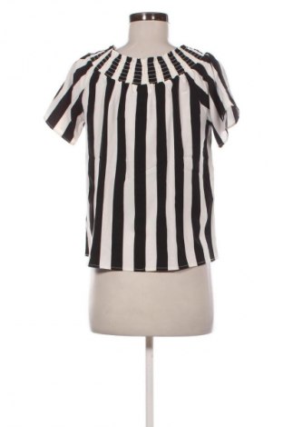 Γυναικεία μπλούζα Unbranded, Μέγεθος S, Χρώμα Πολύχρωμο, Τιμή 10,00 €
