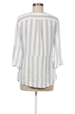 Дамска блуза Unbranded, Размер S, Цвят Многоцветен, Цена 13,99 лв.