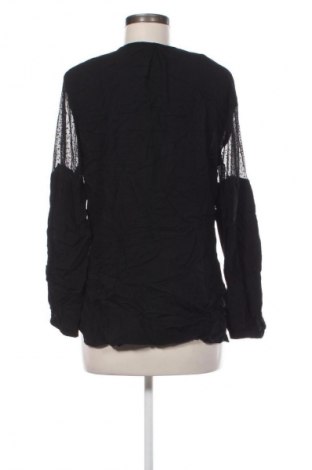 Дамска блуза Unbranded, Размер M, Цвят Черен, Цена 10,99 лв.