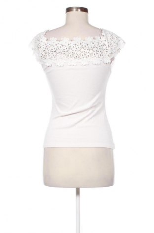 Дамска блуза Unbranded, Размер S, Цвят Екрю, Цена 14,99 лв.