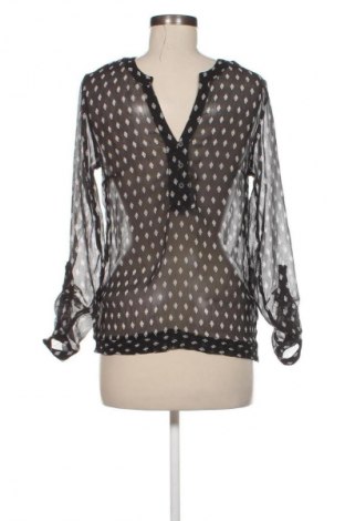 Дамска блуза Unbranded, Размер M, Цвят Многоцветен, Цена 19,00 лв.