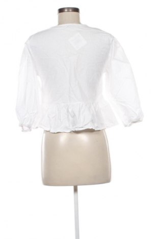 Bluză de femei Unbranded, Mărime M, Culoare Alb, Preț 50,00 Lei