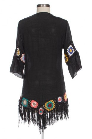 Дамска блуза Unbranded, Размер M, Цвят Многоцветен, Цена 19,00 лв.