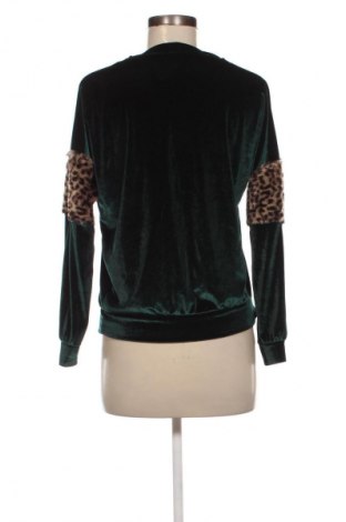 Дамска блуза Unbranded, Размер M, Цвят Многоцветен, Цена 19,00 лв.