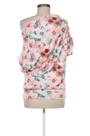 Дамска блуза Unbranded, Размер M, Цвят Многоцветен, Цена 19,00 лв.