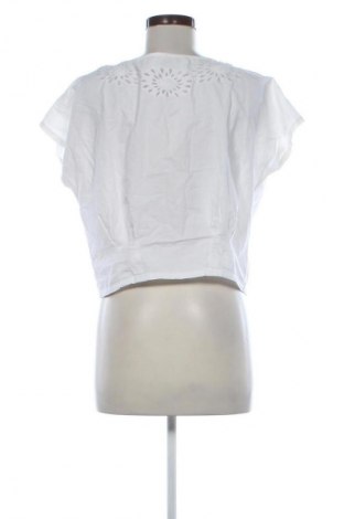 Дамска блуза Unbranded, Размер L, Цвят Бял, Цена 19,00 лв.