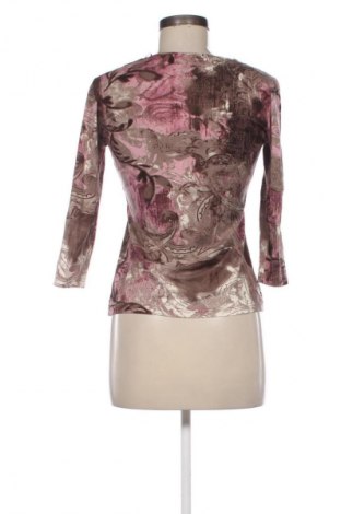 Дамска блуза Unbranded, Размер M, Цвят Многоцветен, Цена 19,00 лв.