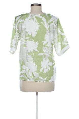 Дамска блуза Unbranded, Размер M, Цвят Многоцветен, Цена 19,00 лв.