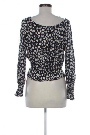 Дамска блуза Unbranded, Размер M, Цвят Многоцветен, Цена 19,14 лв.