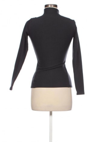 Damen Shirt Under Armour, Größe M, Farbe Blau, Preis 17,00 €