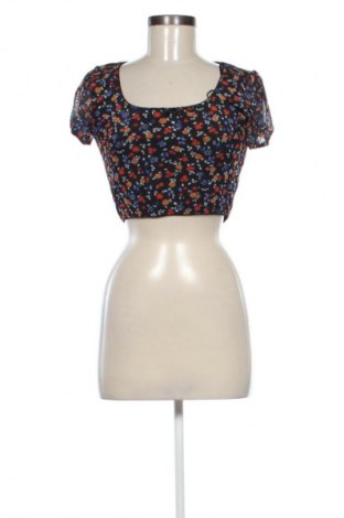 Дамска блуза Urban Renewal, Размер S, Цвят Многоцветен, Цена 27,37 лв.