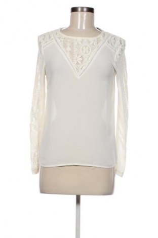 Дамска блуза VILA, Размер XS, Цвят Екрю, Цена 4,99 лв.