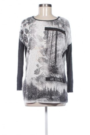 Női blúz Yessica, Méret M, Szín Sokszínű, Ár 3 800 Ft