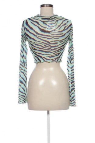 Дамска жилетка Bershka, Размер S, Цвят Многоцветен, Цена 10,99 лв.