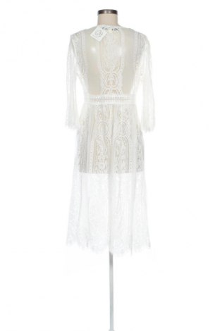 Damen Strickjacke Blue Rair, Größe M, Farbe Weiß, Preis 14,77 €